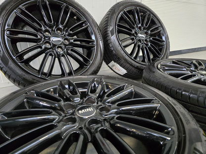 MINI One / Cooper / SE 17 inch zomerbanden velgen DEMO