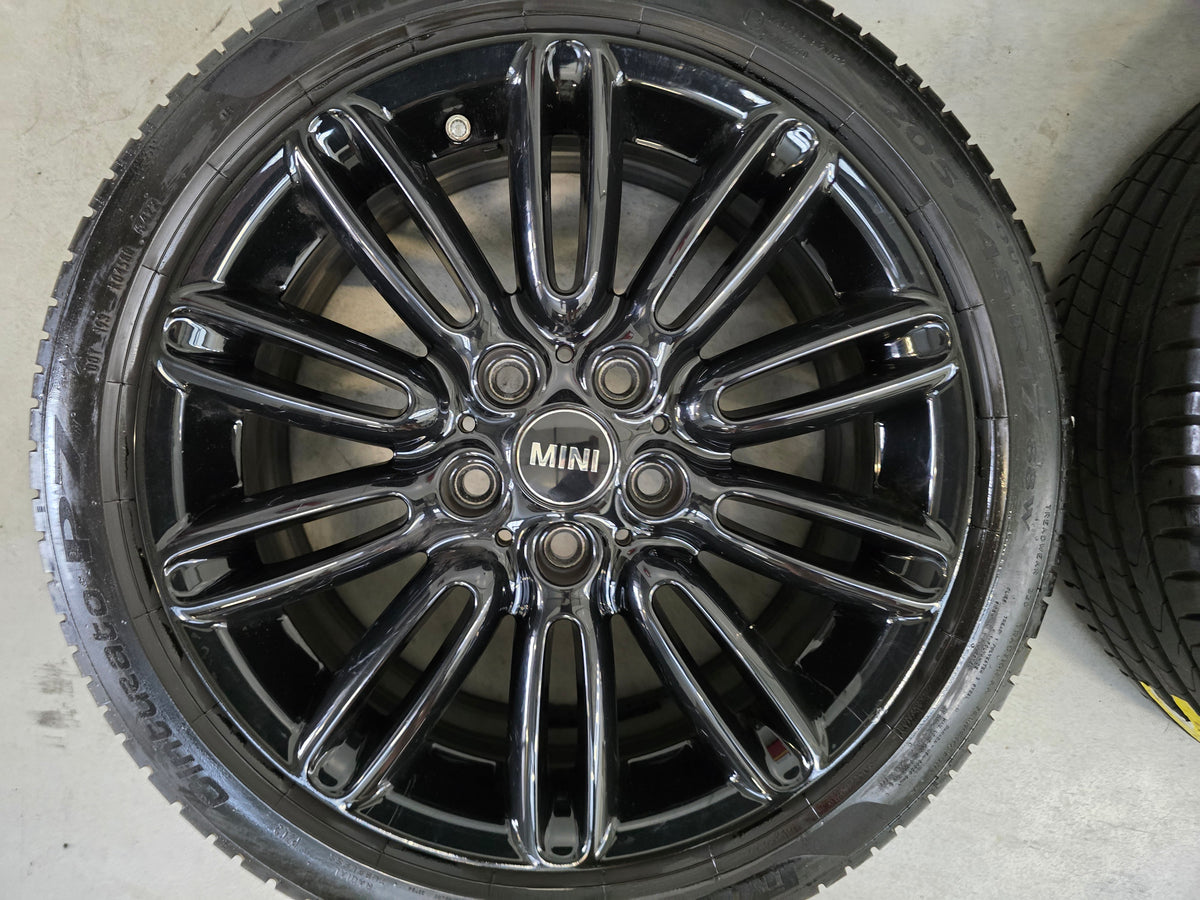 MINI One / Cooper / SE 17 inch zomerbanden velgen DEMO