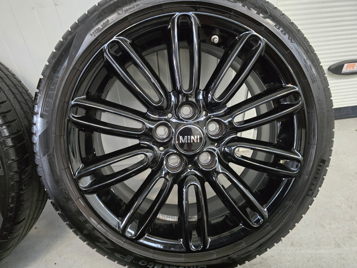 MINI One / Cooper / SE 17 inch zomerbanden velgen DEMO