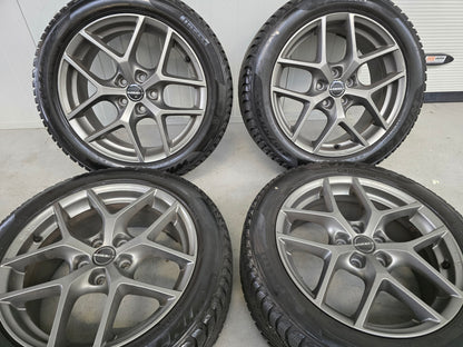 Volvo V40 V60 V50 Ford Focus Mondeo 17 inch winterbanden velgen