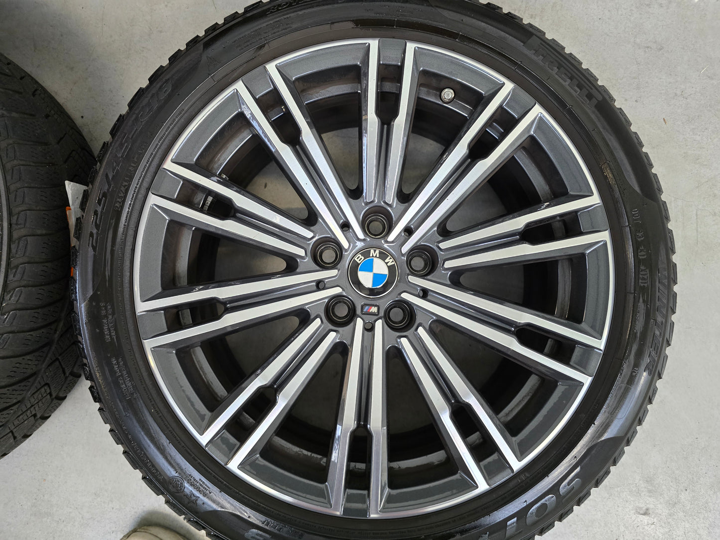 BMW 3 4 Serie G20 G21 G22 790M 18 inch winterbanden