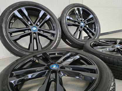 BMW i3 20 inch zomerbanden breedset 431 velgen OEM
