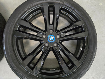 BMW i3 20 inch zomerbanden breedset 431 velgen OEM