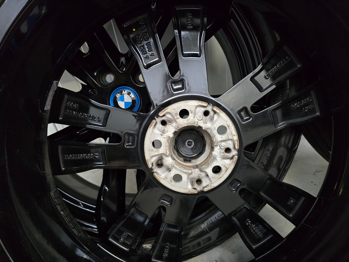 BMW i3 20 inch zomerbanden breedset 431 velgen OEM