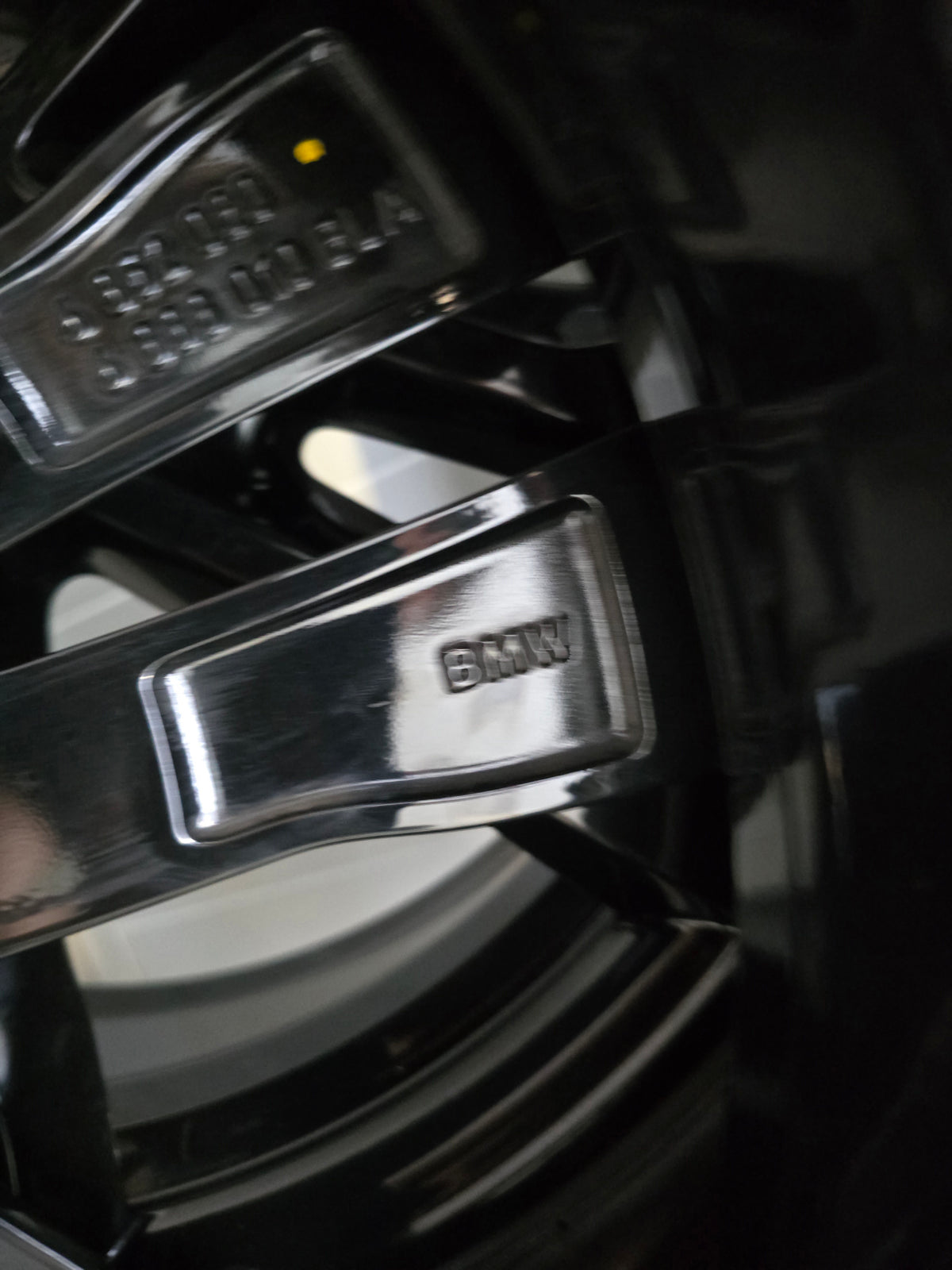 BMW i3 20 inch zomerbanden breedset 431 velgen OEM