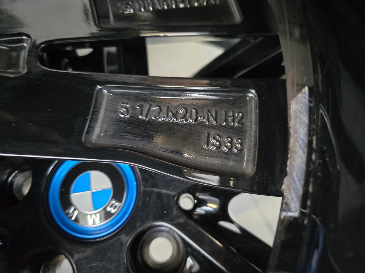 BMW i3 20 inch zomerbanden breedset 431 velgen OEM