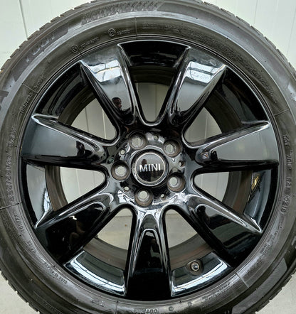 MINI Countryman F60 BMW X1 F48 X2 F39 17 inch zomerbanden velgen