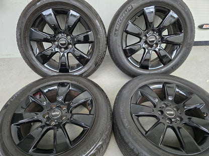 MINI Countryman F60 BMW X1 F48 X2 F39 17 inch zomerbanden velgen