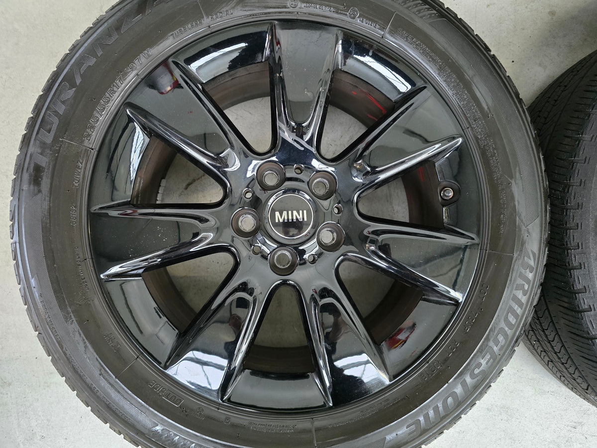 MINI Countryman F60 BMW X1 F48 X2 F39 17 inch zomerbanden velgen