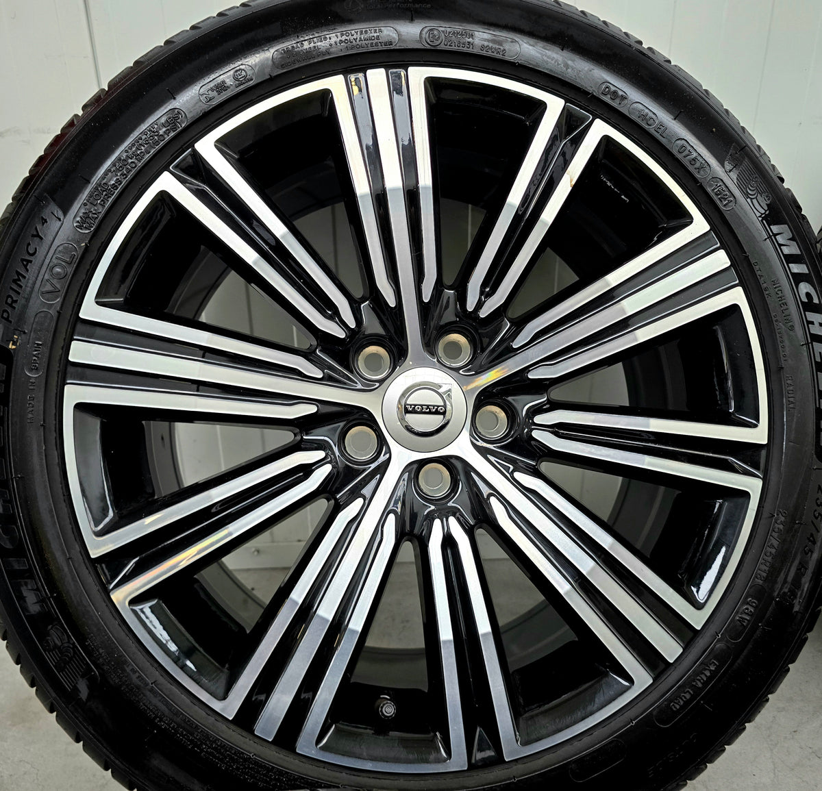 Volvo V60 S60 V40 Cross Country XC70 18 inch zomerbanden velgen