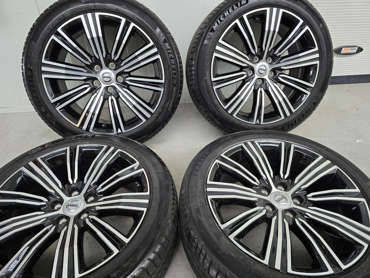Volvo V60 S60 V40 Cross Country XC70 18 inch zomerbanden velgen