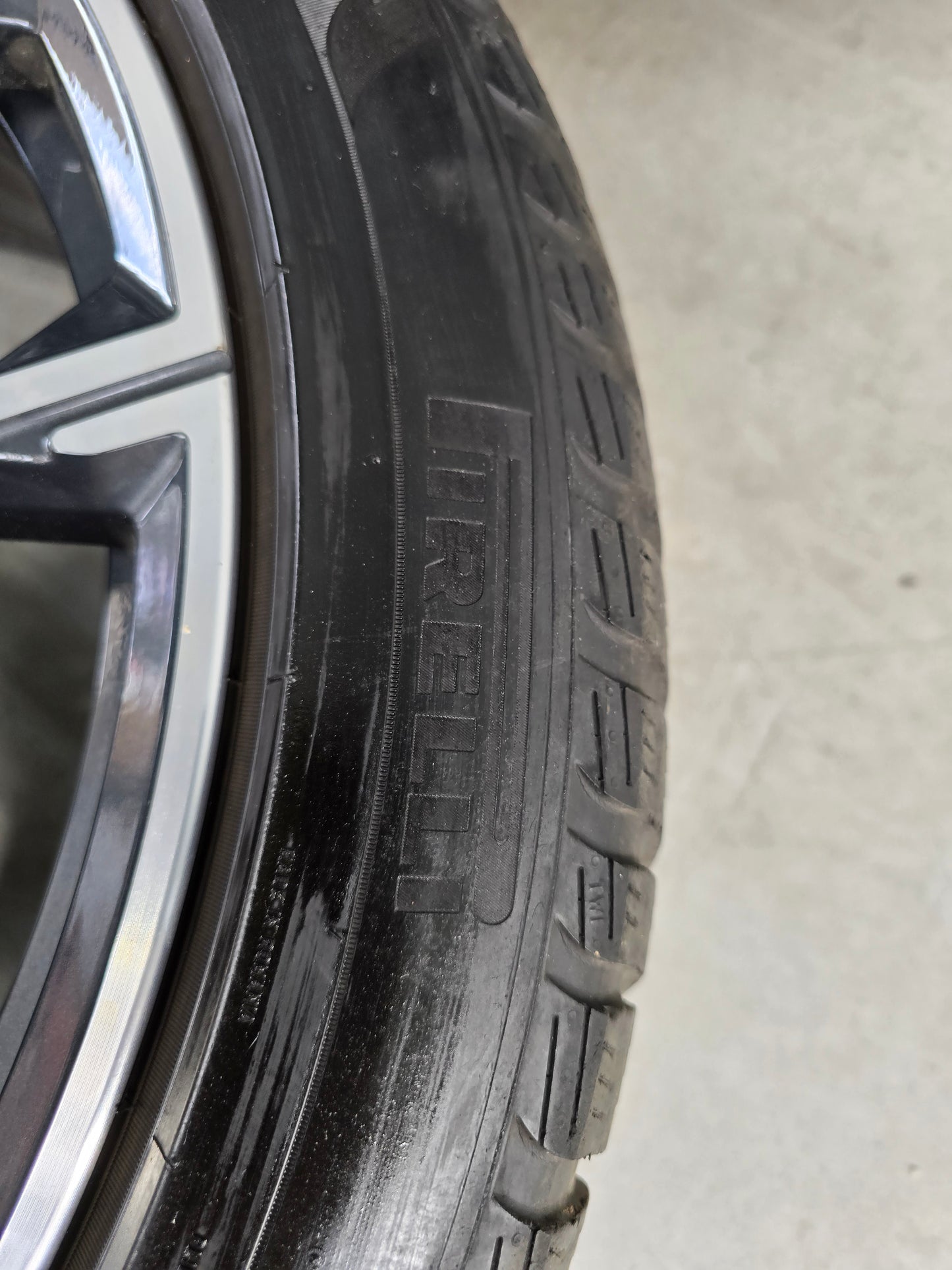 BMW X5 X6 G05 G06 741M 21 inch velgen winterbanden breedset DEMO