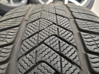 BMW X5 X6 G05 G06 741M 21 inch velgen winterbanden breedset DEMO