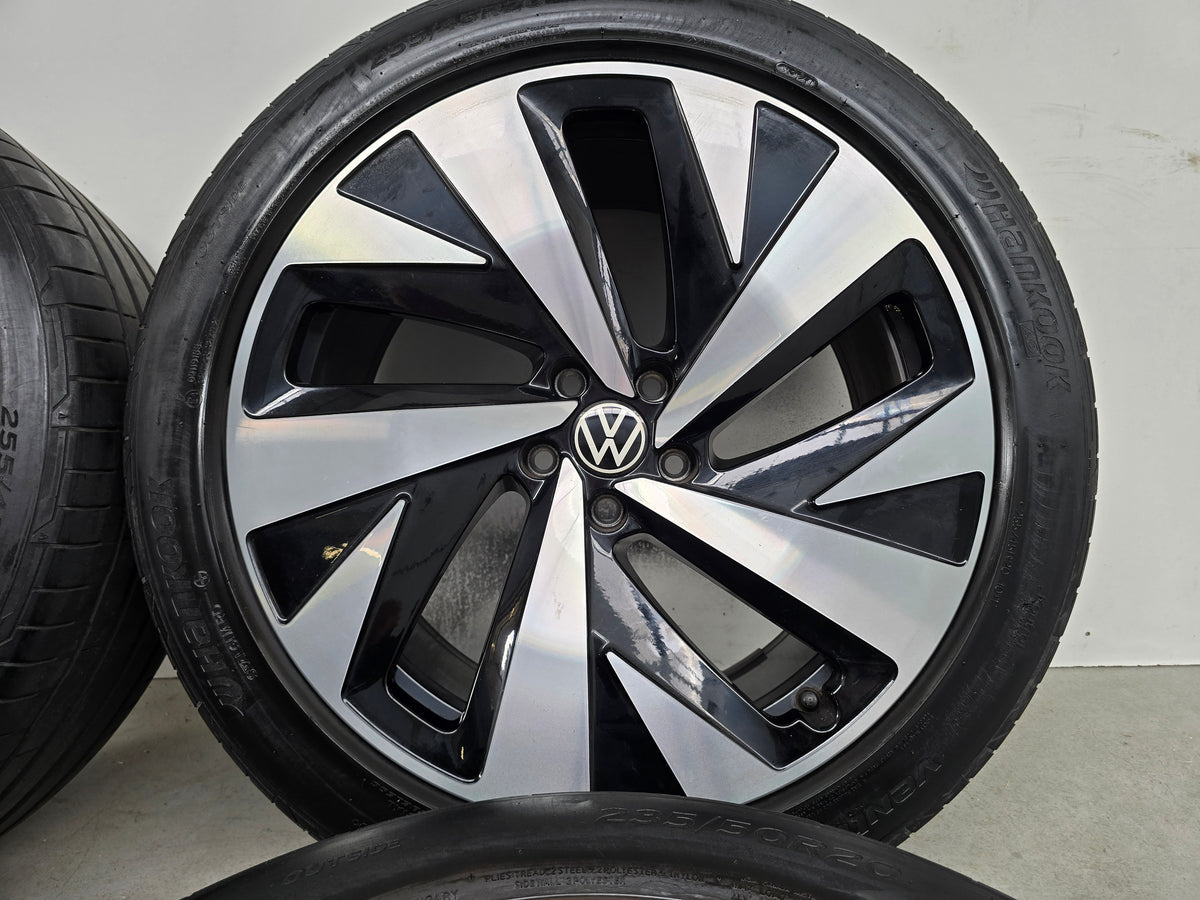 VW ID4 ID5 ID6 Audi Q4 Skoda Enyaq 20 inch zomerbanden breedset