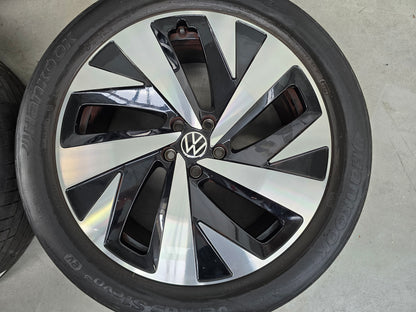 VW ID4 ID5 ID6 Audi Q4 Skoda Enyaq 20 inch zomerbanden breedset