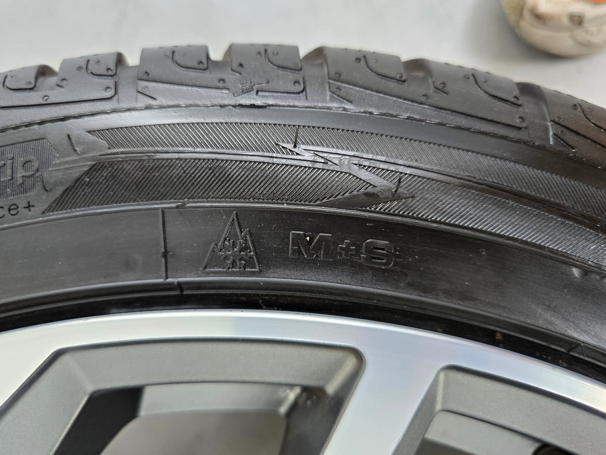 VW ID4 ID5 ID6 ID Buzz 20 inch velgen winterbanden Antracite/polished