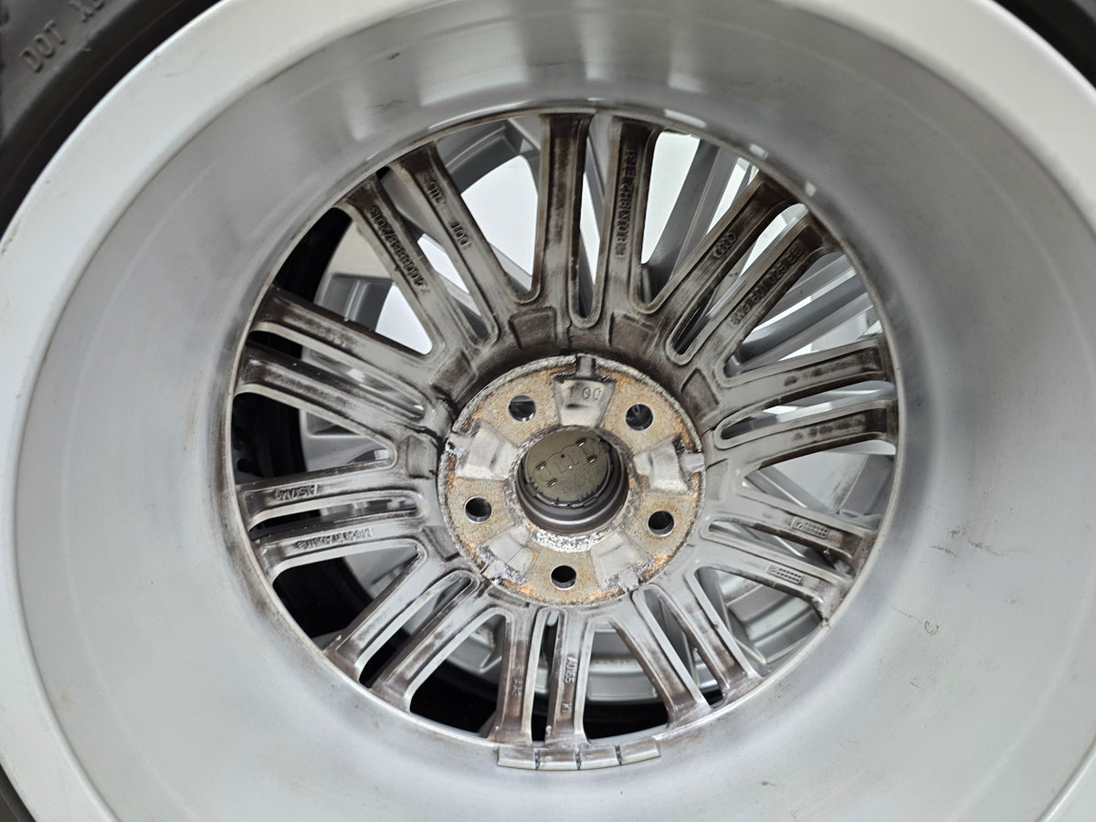 Audi A5 18 inch winterbanden S line velgen 5x112 DEMO