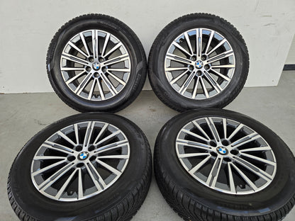 BMW X1 U11 X2 U10 17 inch winterbanden 833 velgen OEM