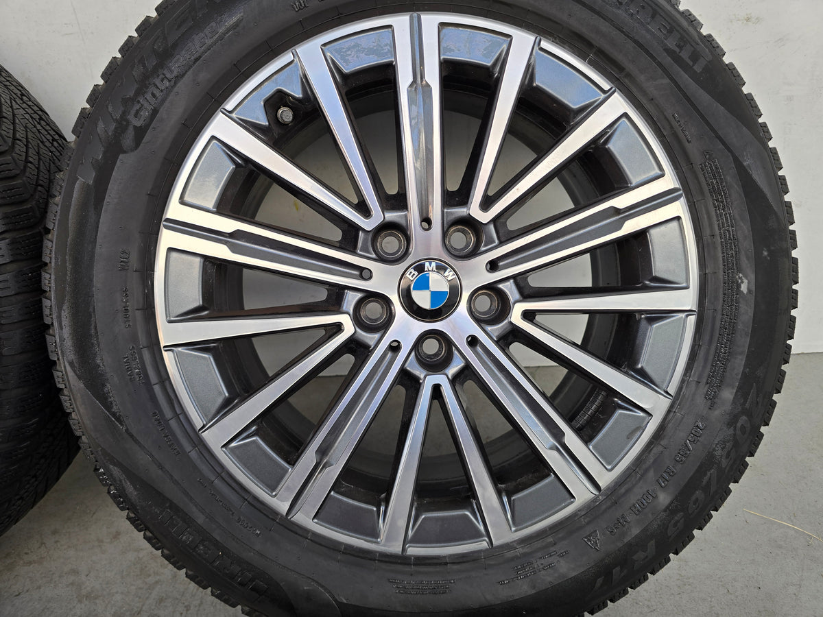 BMW X1 U11 X2 U10 17 inch winterbanden 833 velgen OEM