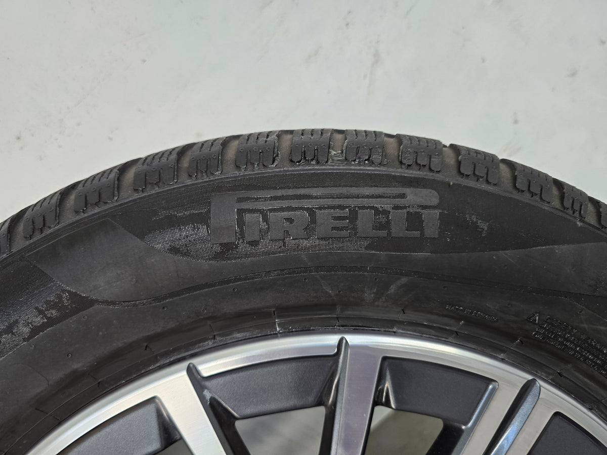 BMW X1 U11 X2 U10 17 inch winterbanden 833 velgen OEM