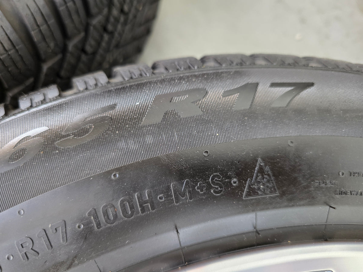 BMW X1 U11 X2 U10 17 inch winterbanden 833 velgen OEM