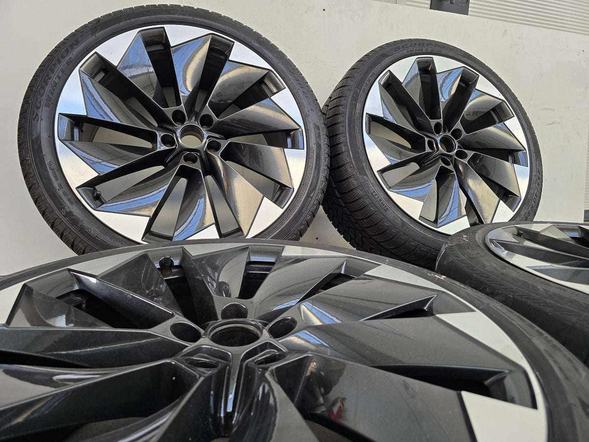 Skoda Enyaq VW ID4 ID5 BUZZ 21 inch Supernova winterbanden velgen OEM