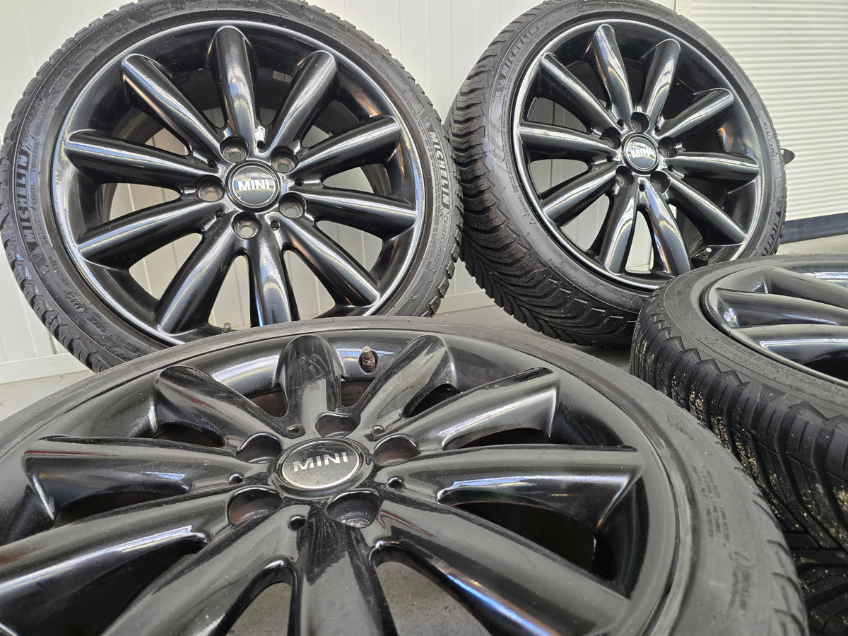 MINI One / Cooper / Cooper S  17 inch allseason banden velgen OEM