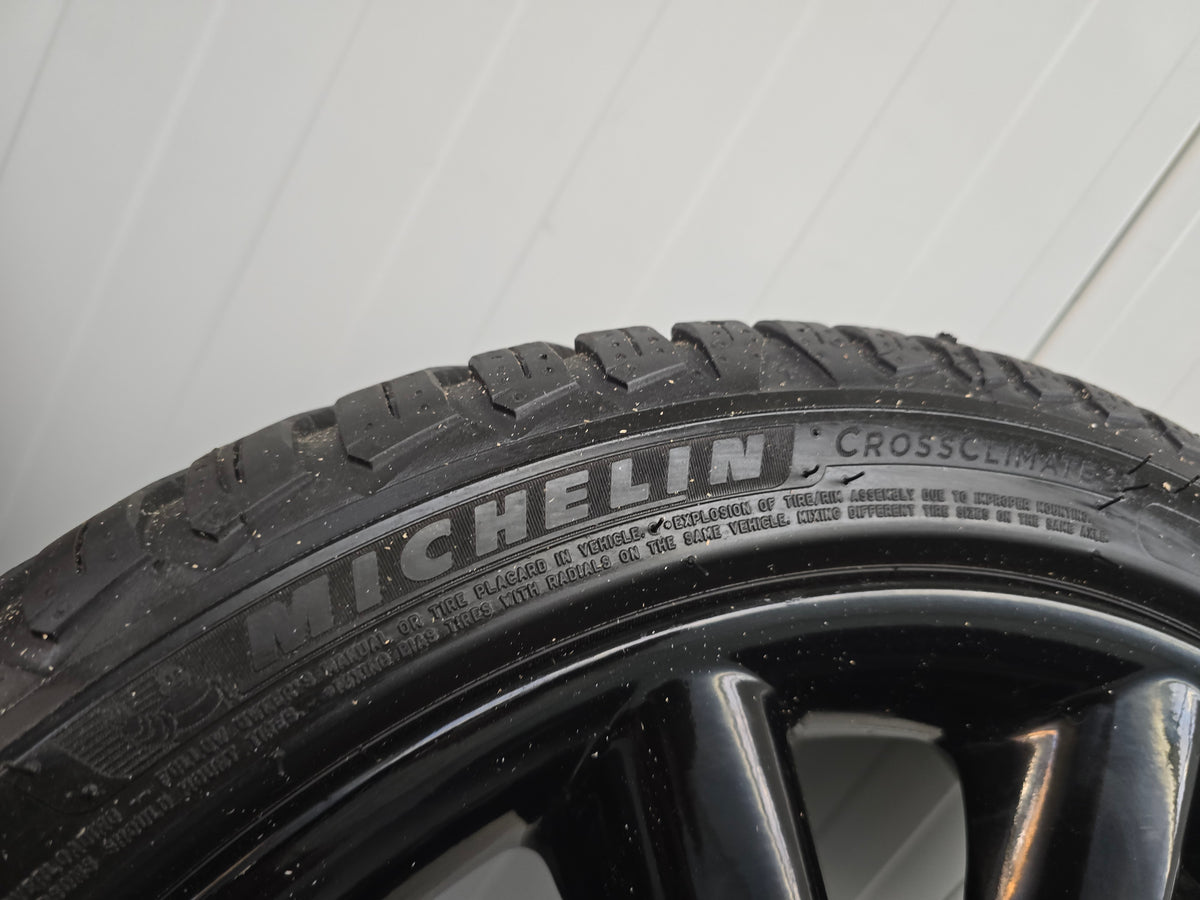 MINI One / Cooper / Cooper S  17 inch allseason banden velgen OEM