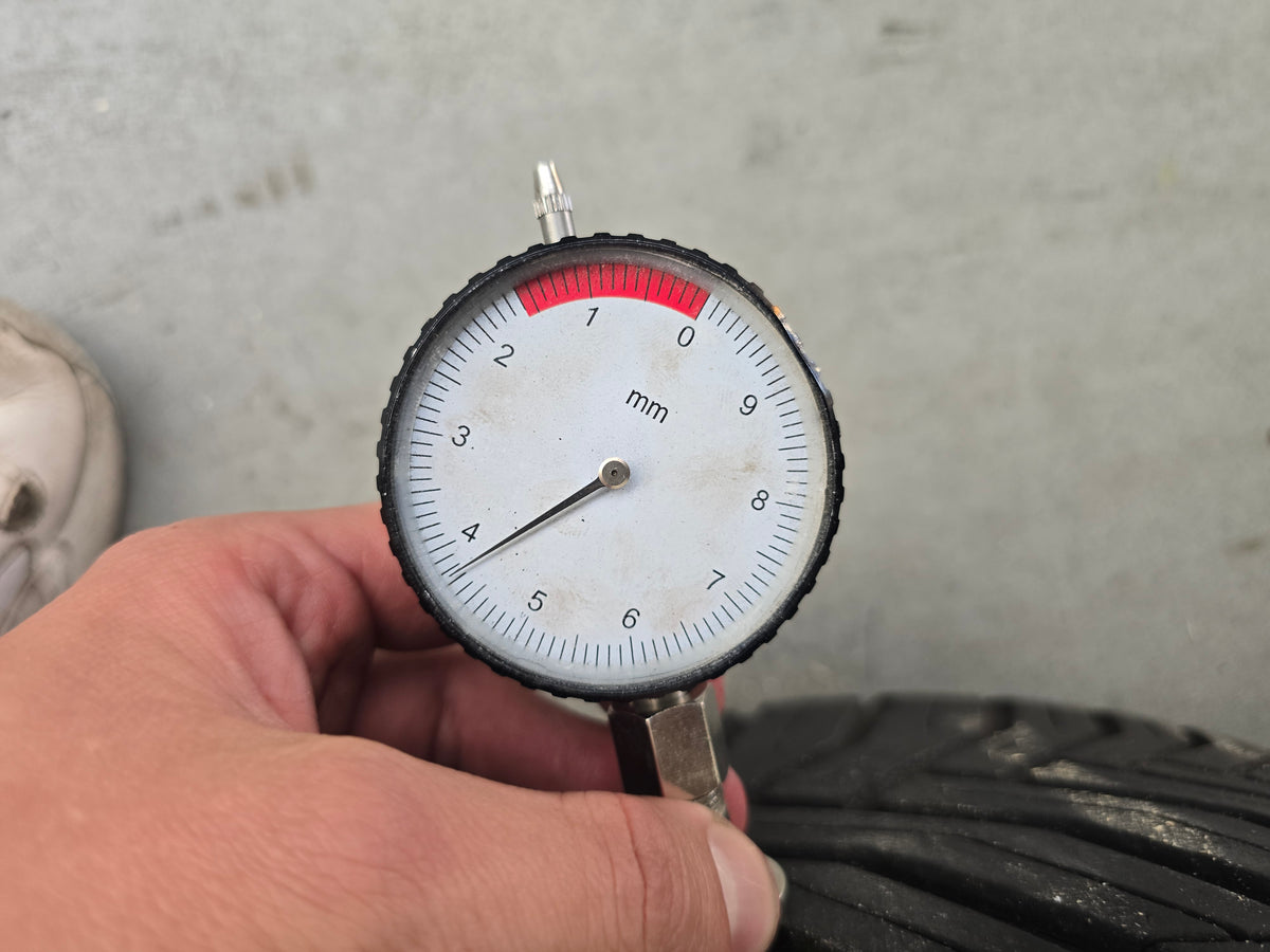 MINI One / Cooper / Cooper S  17 inch allseason banden velgen OEM