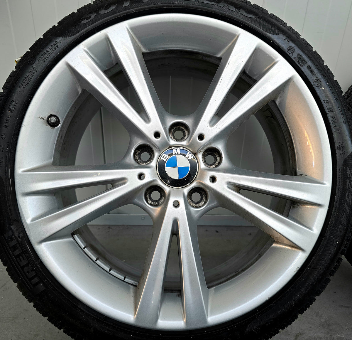 BMW 1 serie E81 F20 F21 2serie F22 F23 18 inch winterbanden 385 velgen