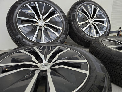 Demo Volvo XC40 XC60 XC90 19 inch winterbanden Black/Polished