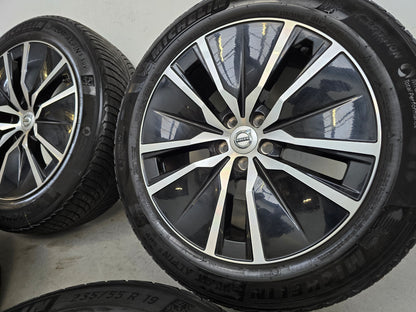 Demo Volvo XC40 XC60 XC90 19 inch winterbanden Black/Polished