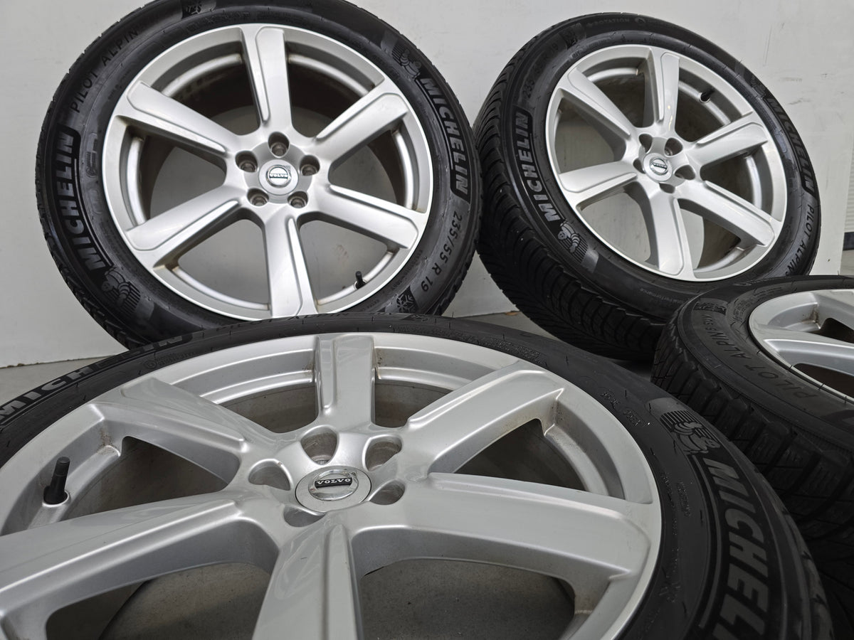 Volvo XC40 XC60 XC90 19 inch winterbanden Turbine velgen OEM