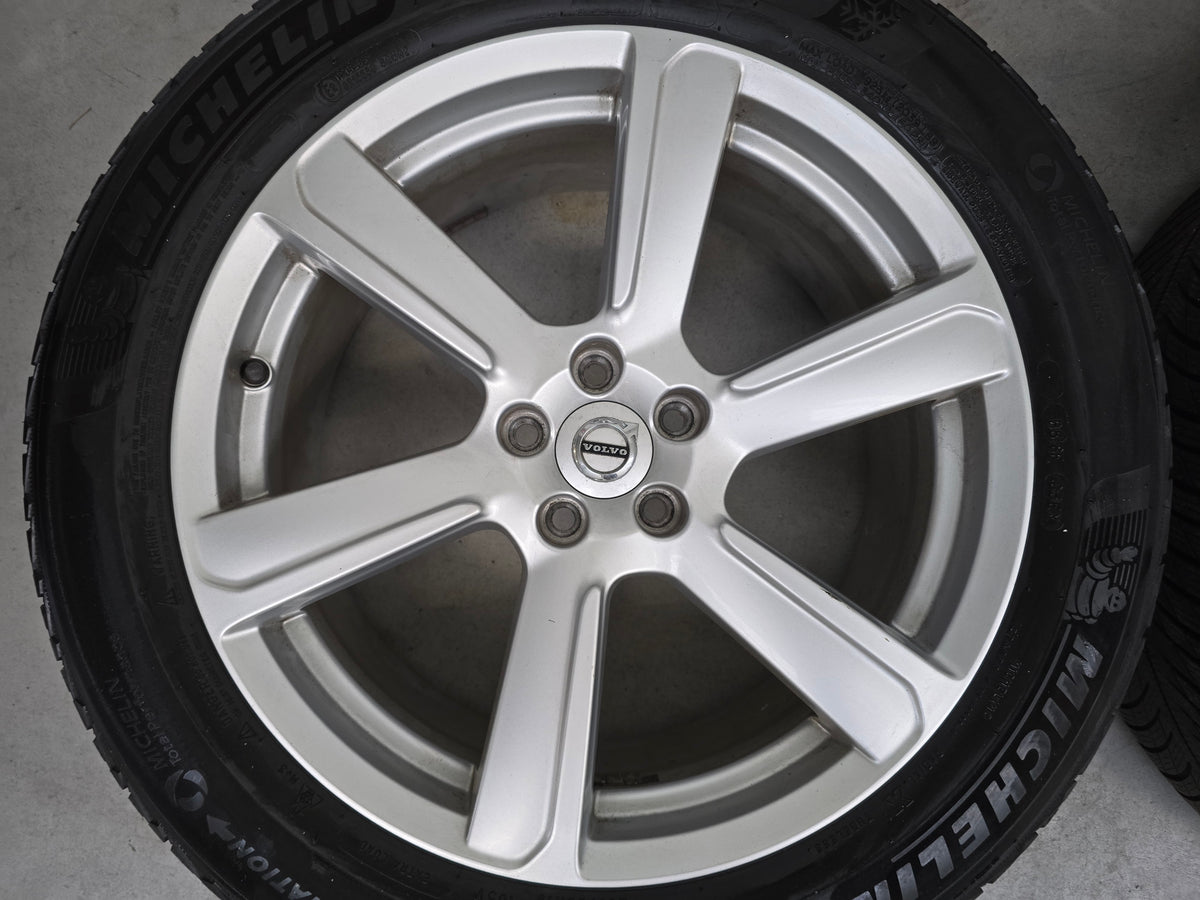 Volvo XC40 XC60 XC90 19 inch winterbanden Turbine velgen OEM
